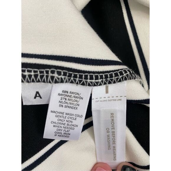 Loft Dress - Picture 10 of 11